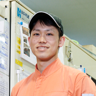 マシニング製造課　A.T